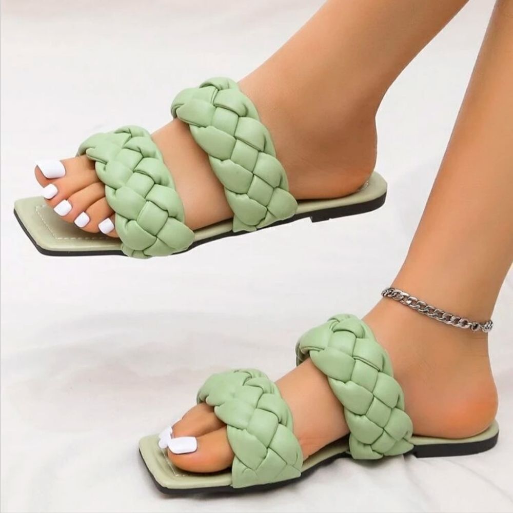 NOT-ME CHUNKY BRAIDED DOUBLE STRAP SQUARE TOE WOMEN"S SLIP-ON SANDAL G1